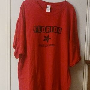 Gildan Red Florida Graphic Short Sleeve Tee